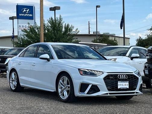 2023 Audi A4 45 S line Premium Plus