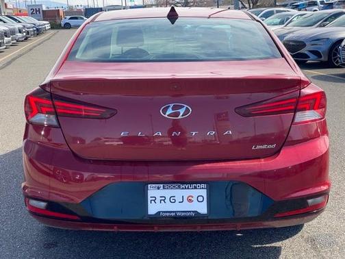 2020 Hyundai ELANTRA Limited