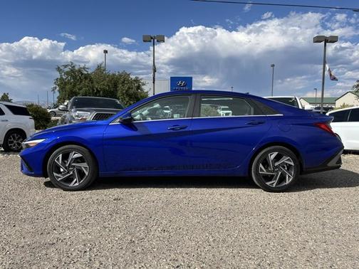 2024 Hyundai ELANTRA HEV Limited