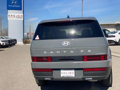 2026 Hyundai SANTA FE HEV SE