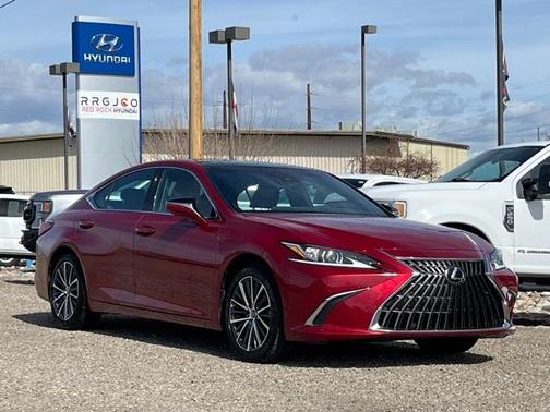 2022 Lexus ES 350 Base
