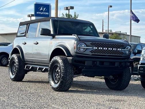 2022 Ford Bronco Badlands