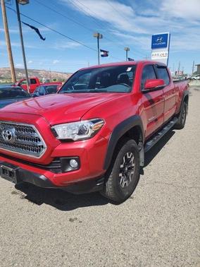 Barcelona Red Metallic 2017 Toyota Tacoma TRD Off Road