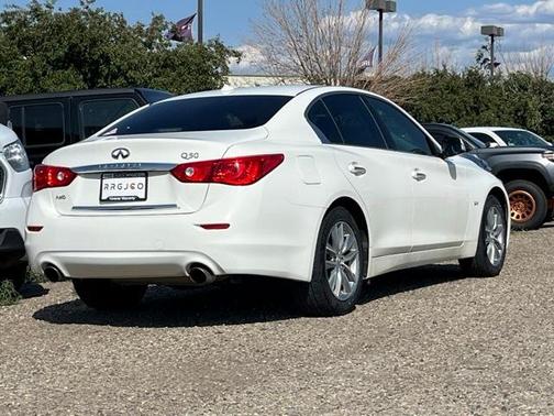 2017 INFINITI Q50 2.0T Premium