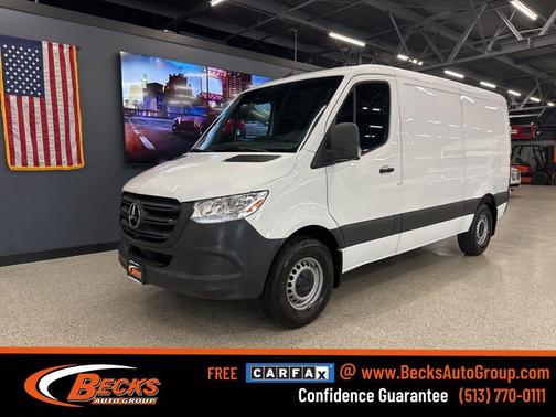 White 2022 Mercedes-Benz Sprinter 1500 Standard Roof I4