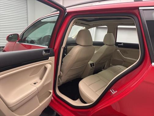 2013 Volkswagen Jetta SportWagen TDI