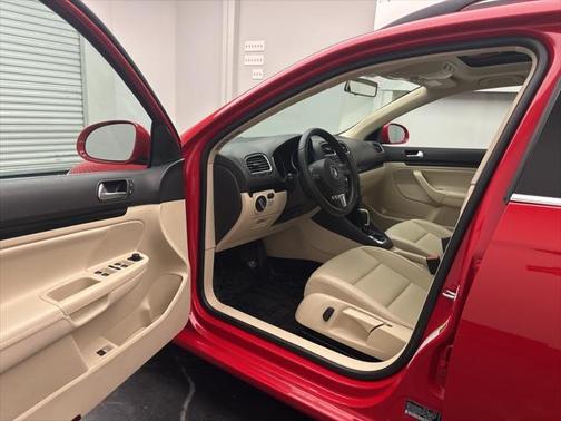 2013 Volkswagen Jetta SportWagen TDI