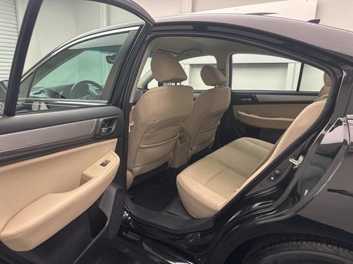 2017 Subaru Legacy Premium