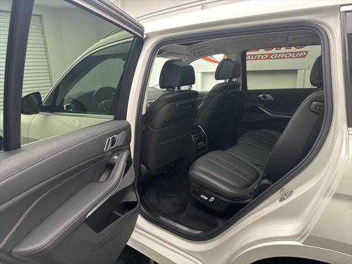 2019 BMW X7 xDrive50i