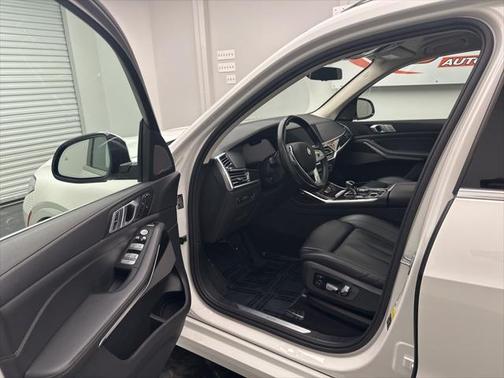 2019 BMW X7 xDrive50i