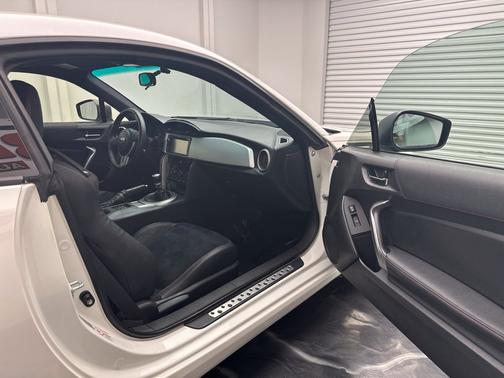 Satin White Pearl 2013 Subaru BRZ Base