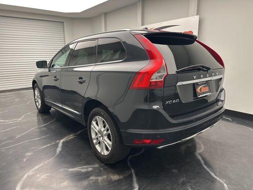 Gray Metallic 2015 Volvo XC60 T5 Premier