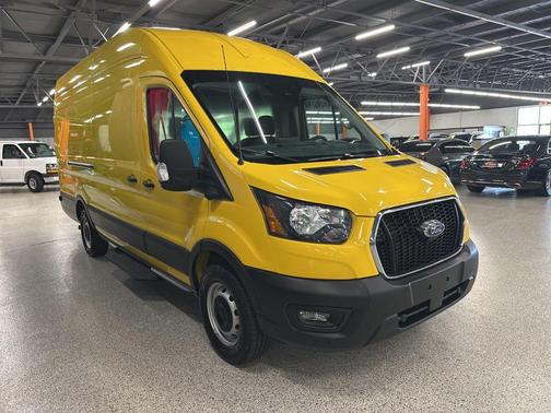 School Bus Yellow 2022 Ford Transit-250 Base