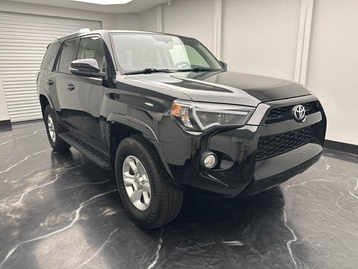 Midnight Black Metallic 2016 Toyota 4Runner SR5 Premium