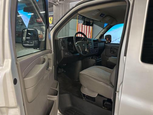 2014 Chevrolet Express 1500 LT