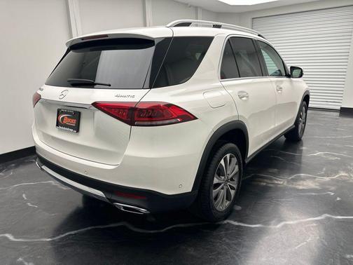 White 2020 Mercedes-Benz GLE 350 4MATIC