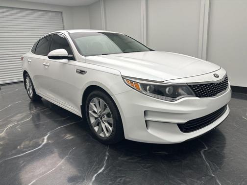 2017 Kia Optima EX