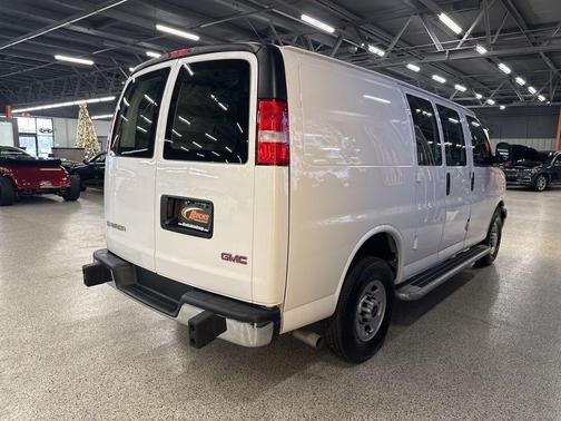 2024 GMC Savana 2500 Work Van