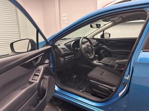 2019 Subaru Impreza 2.0i Premium