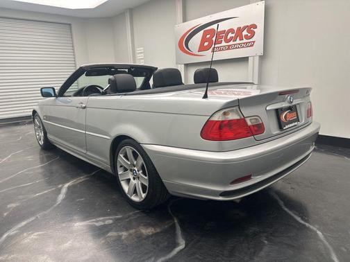 2002 BMW 325 Ci
