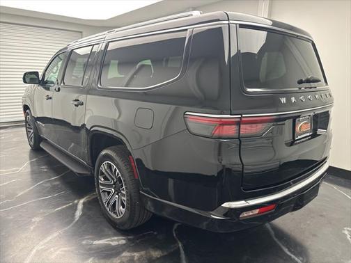 2024 Jeep Wagoneer L Series II 4x2