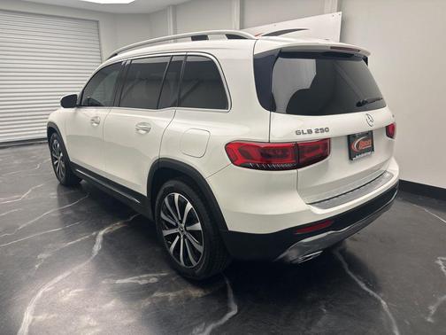 2020 Mercedes-Benz GLB 250 4MATIC