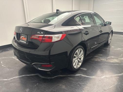 2018 Acura ILX AcuraWatch Plus Package