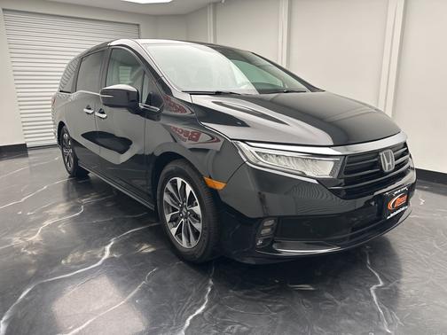 Black 2024 Honda Odyssey EX-L