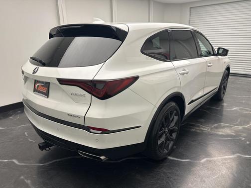 2022 Acura MDX A-Spec Package