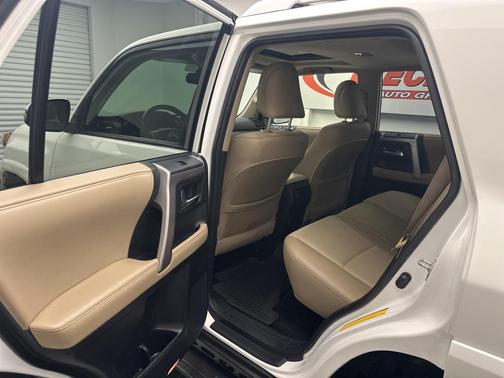 2018 Toyota 4Runner SR5 Premium