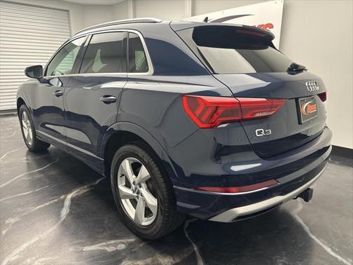 2019 Audi Q3 2.0T Premium Plus
