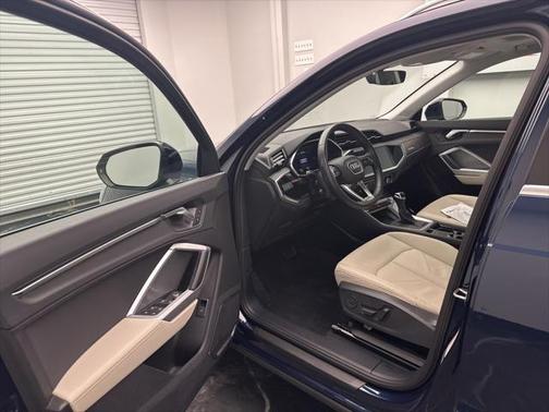 2019 Audi Q3 2.0T Premium Plus