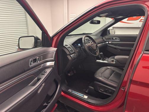 2019 Ford Explorer Sport