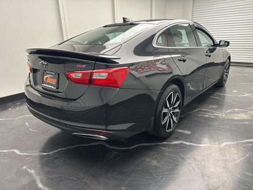 2022 Chevrolet Malibu FWD RS