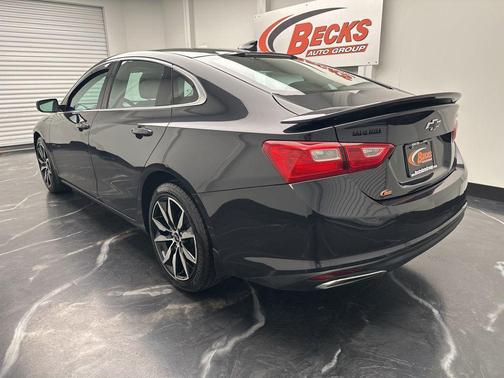 2022 Chevrolet Malibu FWD RS