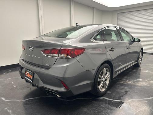 2018 Hyundai SONATA Sport+