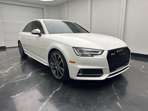 Ibis White 2018 Audi S4 3.0T Premium Plus