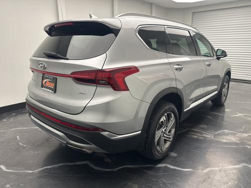 Shimmering Silver Pearl 2022 Hyundai SANTA FE SEL