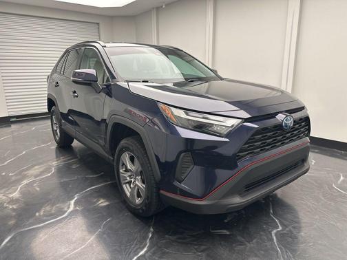 2023 Toyota RAV4 Hybrid XLE