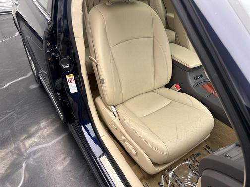 Black 2010 Lexus ES 350 Base