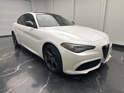 2019 Alfa Romeo Giulia Ti Sport