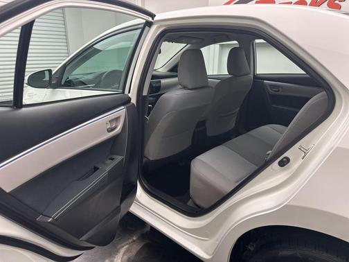 2016 Toyota Corolla LE Premium