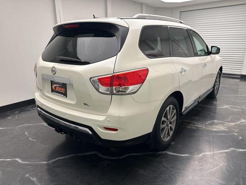 2015 Nissan Pathfinder SL