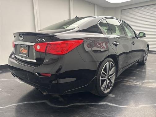 2016 INFINITI Q50 3.0t Sport