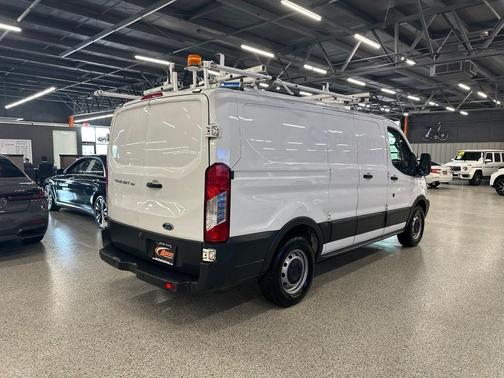 Oxford White 2018 Ford Transit-150 Base