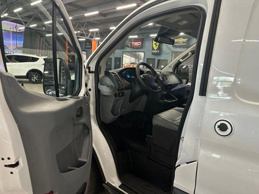 Oxford White 2018 Ford Transit-150 Base