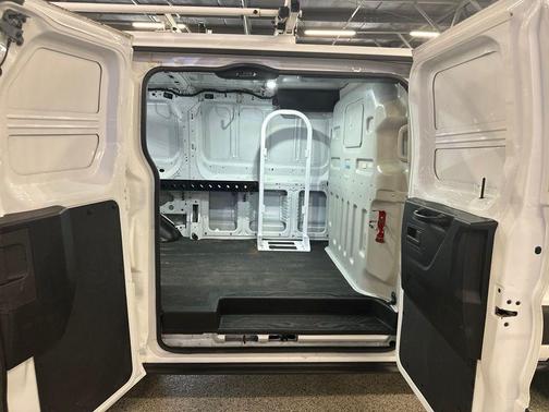 Oxford White 2018 Ford Transit-150 Base
