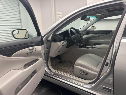 2009 Lexus LS 460 Base