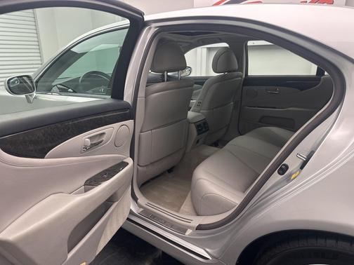 2009 Lexus LS 460 Base