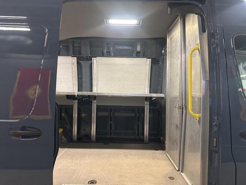 2019 Mercedes-Benz Sprinter 2500 Standard Roof